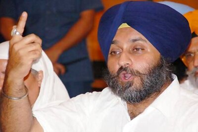 Manmohan Singh a good man, but under Gandhis' control, says Sukhbir Badal