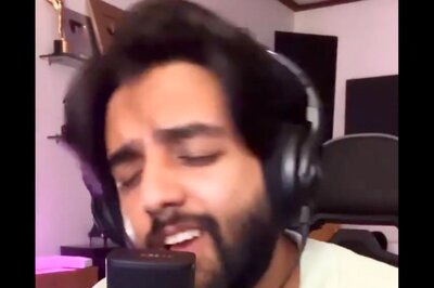 Yashraj Mukhate's Musical Spin to Ranveer Singh's Bum Controversy Takes the Cake