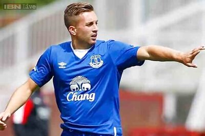 Gerard Deulofeu likely to miss first game of season: Roberto Martinez