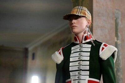 Burberry Sees in Technicolor for London Fashion Week
