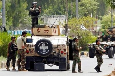 Afghan forces besiege prison seized by Islamic State fighters