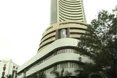 10:44 am: Nifty trading below 2,800; rate sensitive