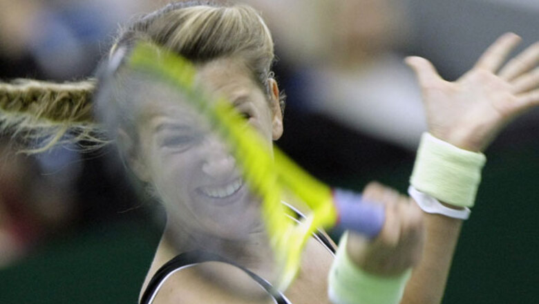 Azarenka, Troicki win Kremlin Cup titles