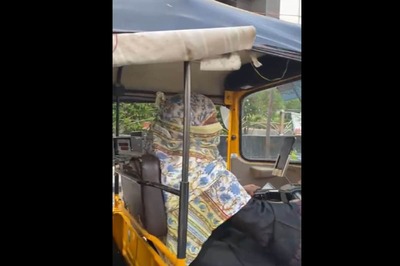 'Women Can Do Whatever They Want': Burqa-Clad Auto Driver in Chennai Defies Norms