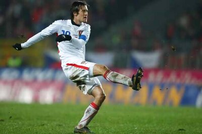 Rosicky injury scare for Czech Republic