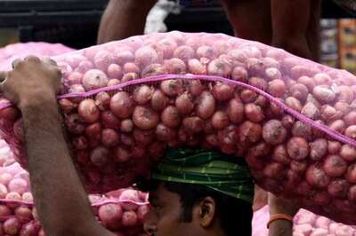 WPI Inflation Declines To 21-Month Low of 5.85% In November; Lower Than CPI Inflation