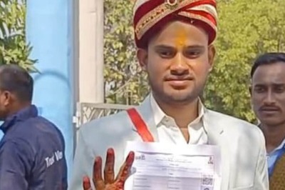 Trending: Baraat Makes A Brief Stop At UP Constable Exam Hall For Groom-To-Be