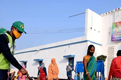 Over 3 Lakh Pilgrims Reach Gangasagar Mela on Makar Sakranti, Covid Tests Conducted