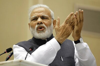 14 Days After Banning Old Notes, PM Modi Seeks Public Opinion on His App