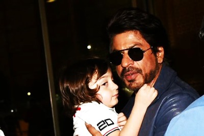 AbRam Walks in During SRK's Live Chat and Gives Internet Its Most Adorable Moment