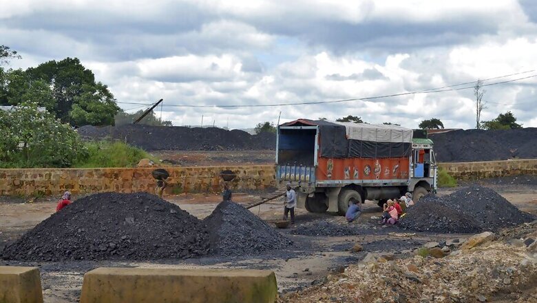 Government to Set up Online Portal For Monitoring Mine Clearances