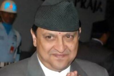 King Gyanendra should not be humiliated: Prachanda