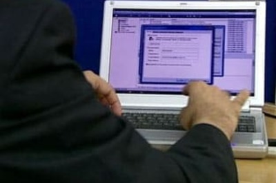 Hackers spread virus with H1N1 flu vaccine offer