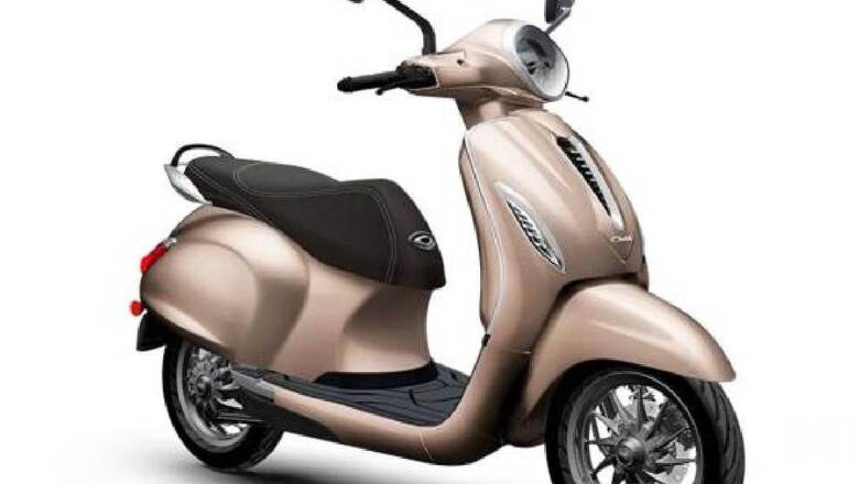 Upcoming Bajaj Chetak Premium to Feature Bigger battery Pack, Check Details