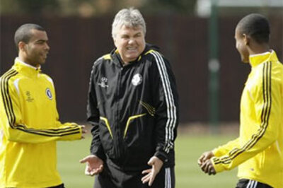 Chelsea will play to win at Anfield: Hiddink