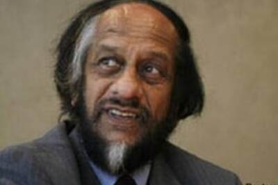 Climate activist Pachauri gets bad press again