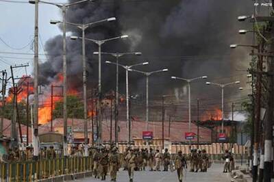 Curfew clamped in Valley, FIR against Mirwaiz