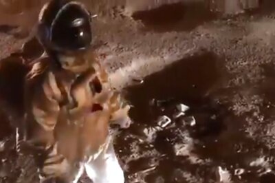 Bengaluru Man 'Walking' on the Moon is Tripping the Internet Out, Watch Viral Video