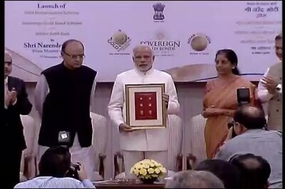 Prime Minister Narendra Modi's 'Sone pe Suhaga' offer for Indian women, launches first ever ‘Gold coin’ ahead of Diwali