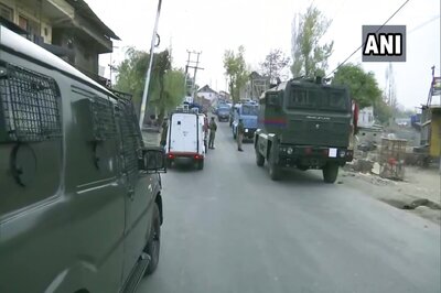 News18 Evening Digest: Hizbul Mujahideen Commander Killed during Encounter in Srinagar and Other Top Stories