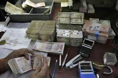 Rupee at fresh 10-month high, up 41 paise against dollar at 58.88