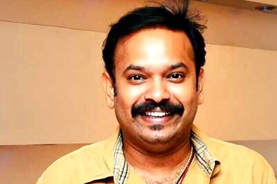 'Biriyani' team celebrates Venkat Prabhu's birthday