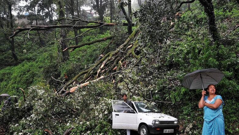 Himachal Pradesh: Heavy rains disrupt normal life, Kullu on high alert