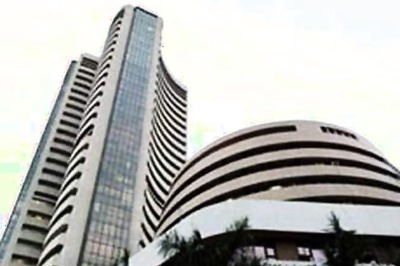 Sensex closes at lowest in over a month; inflation hurts