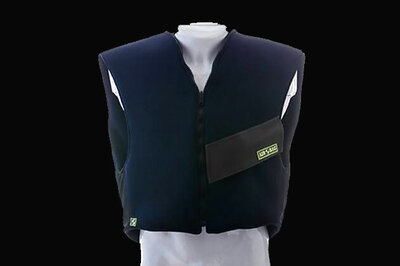 Colombian develops airbag vests for motorcyclists