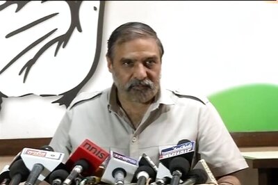 Withdrawal of Indira, Rajiv Gandhi's stamps shows Centre's narrow mindset: Congress