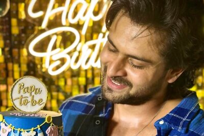 Shoaib Ibrahim Celebrates Birthday With ‘Papa-To-Be’ Cake, Pics Inside