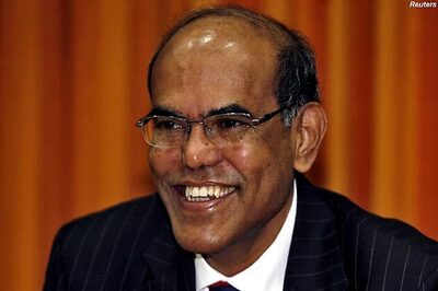 Subbarao faced hostile political environment: AK Bhattacharya