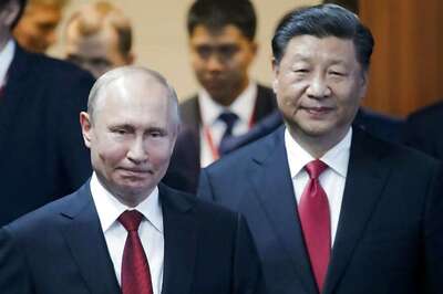 Putin, Xi Hit Back at US Dominance at Russia Economic Forum