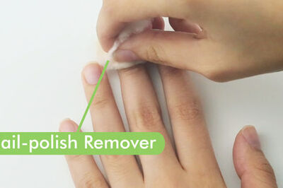How to Paint Your Nails With Shatter Polish