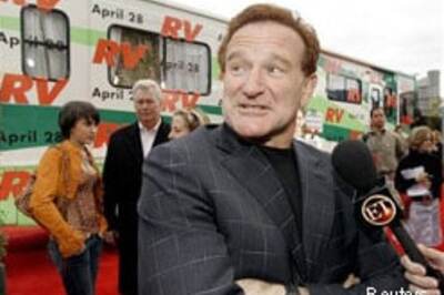 Robin Williams' wife files for divorce