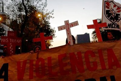 UN Sexual Harassment campaign Makes Male Subway Riders Uncomfortable