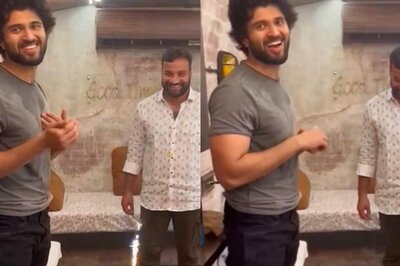 Vijay Deverakonda Is All Smile As He Celebrates Bodyguard's Birthday, Fans Call Him 'Man With Pure Heart'