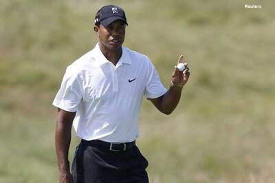 US PGA sees glimpses of Tiger's best