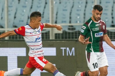 ISL 2023-24: Hugo Boumous Helps Mohun Bagan SG Pip 9-man Bengaluru FC 1-0