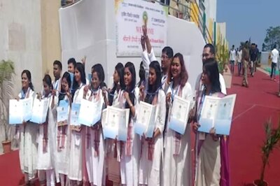 President Droupadi Murmu Presides Over CUJ Convocation, Awards Chancellor's Medals To Toppers