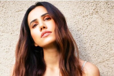 Sonnalli Seygall Shares Her Fitness Mantra: Do Some Sort of Physical Activity Every Day