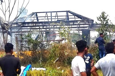 Bengal's Cracker Crackdown: Illegal Factories Must Be Shut, Police Officials Told after String of Blasts