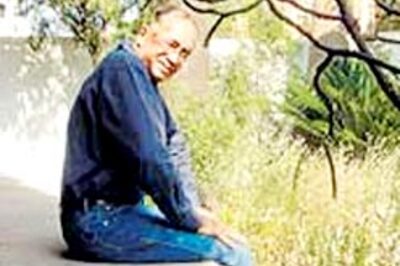 Books: Sealy colours his new book Red