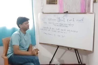 This Art School In Jharkhand Provides Free Spoken English Courses