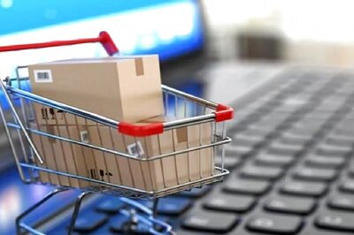 Govt Seeks Proposals for Setting Up E-commerce Export Hubs