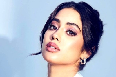 Janhvi Kapoor And Her Bawaal Co-star Varun Dhawan’s Wife Natasha Dalal Enjoy Boat Party; See Pic