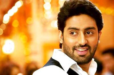 Prankster Abhishek Bachchan strikes Farah Khan's Twitter account