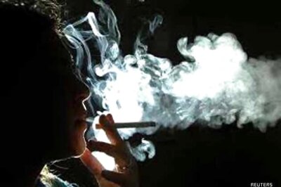 Hookah bars contain harmful indoor air pollution: Study