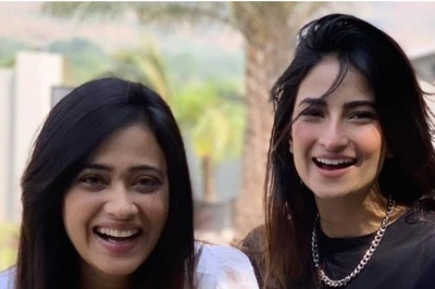 Palak Tiwari Talks About Helping Her Mom Shweta Tiwari: 'Want To Take Pressure Off Her Back'