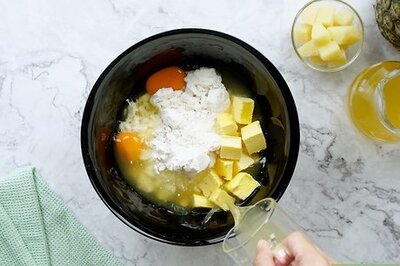 How to Bake With Pineapple Juice